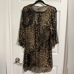 Cover me 🌴🌴 Swim coverup size small